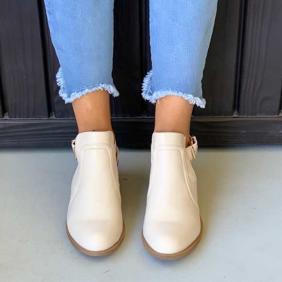 Beige Side Cut Out Buckle Booties - Picture 7 of 8